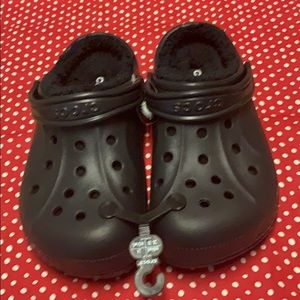 NWT Crocs Ralen Lined Clogs